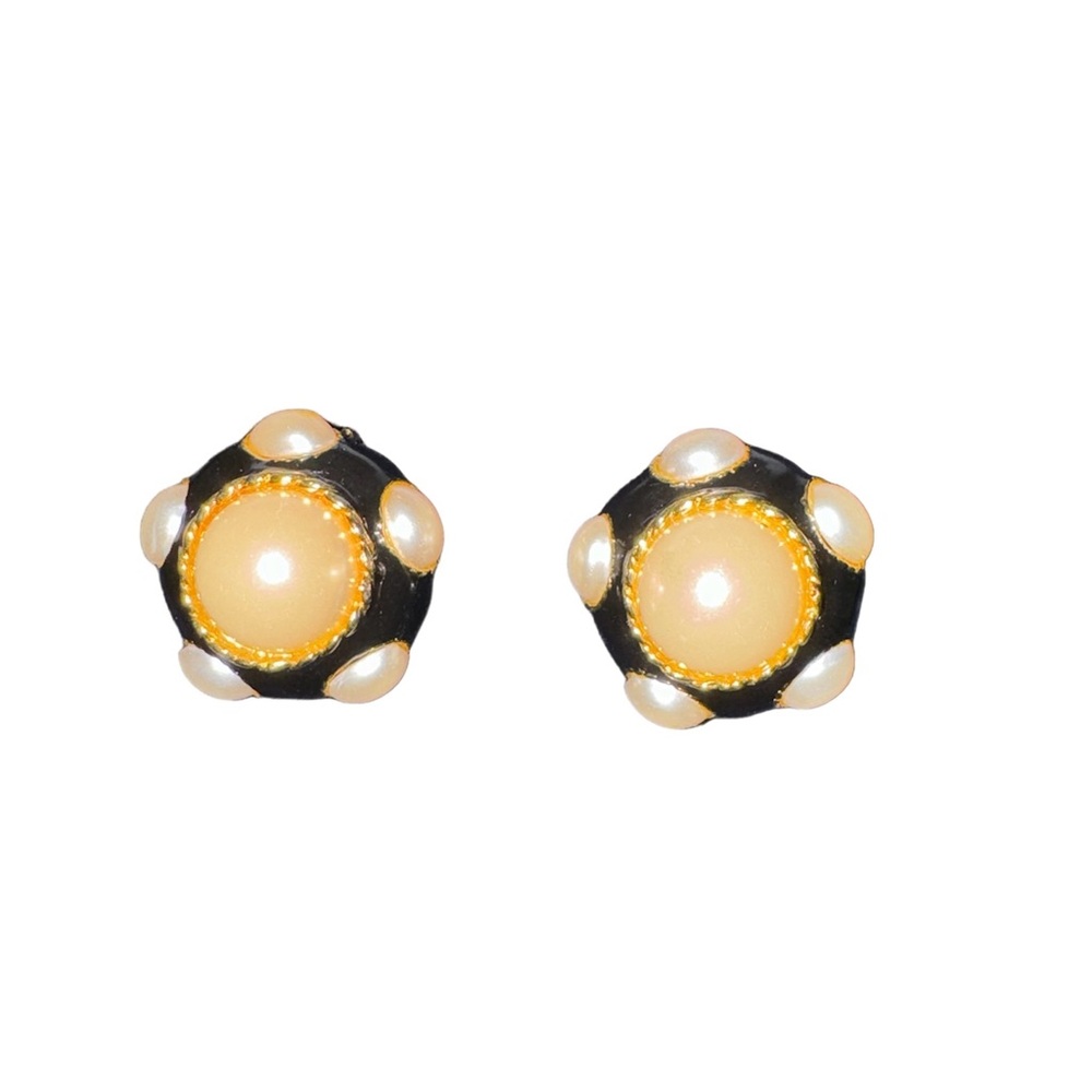 Vintage 1990s Pearl & Black Enamel Clip-On Earrings